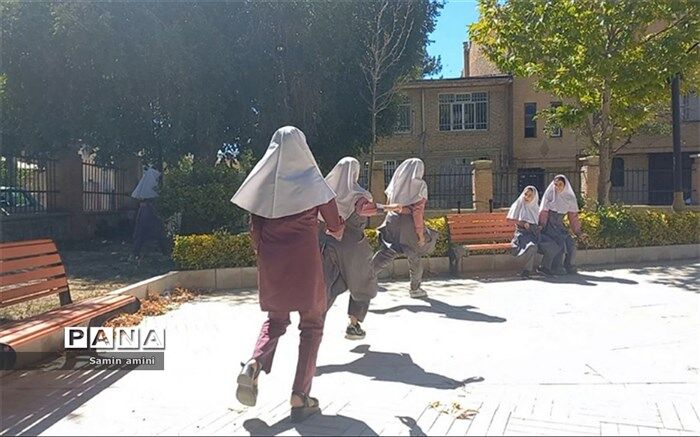 اردوهای مثبت هشتادیا به میزبانی رودهن آغاز شد/فیلم