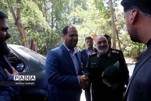 دومین کنگره معلمان انقلاب اسلامی