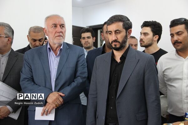 بازدید استاندار تهران از پروژه‌های نهضت ملی و اقدام ملی مسکن اسلامشهر