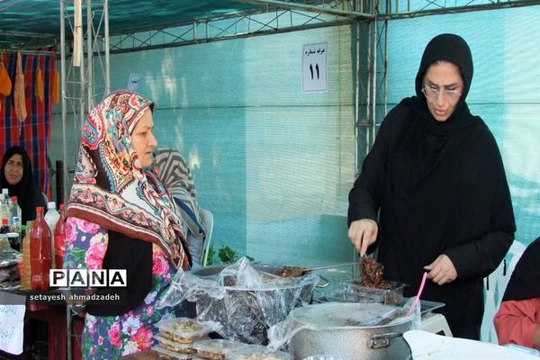 نمایشگاه انجیر، محصولات باغی و صنایع دستی در گلوگاه