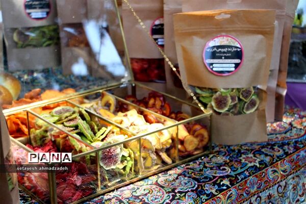 نمایشگاه انجیر، محصولات باغی و صنایع دستی در گلوگاه