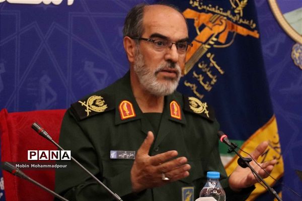 نشست خبری فرمانده سپاه عاشورا