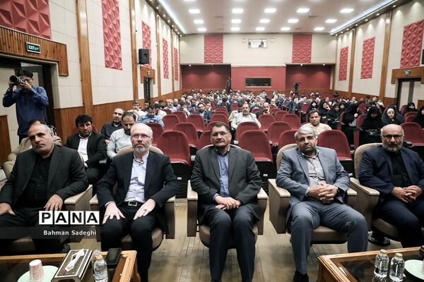روز پایانی دومین کنگره معلمان انقلاب اسلامی