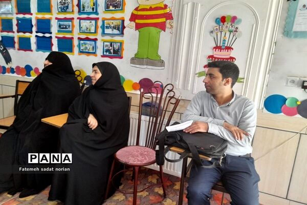 بازدید کارشناسان منطقه تبادکان از پایگاه‌های اوقات فراغت