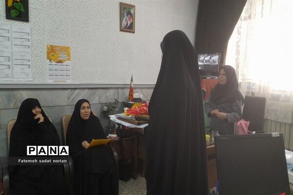 بازدید کارشناسان منطقه تبادکان از پایگاه‌های اوقات فراغت