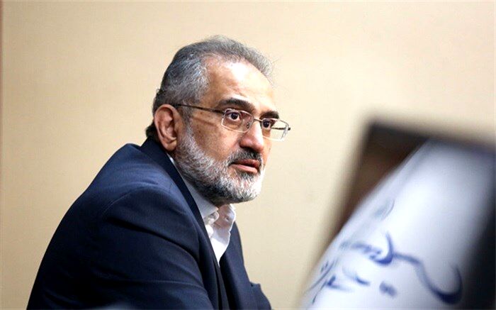 جامعه‌ای که امیدوار باشد به سرعت در مسیر پیشرفت و تعالی گام بر‌می‌دارد