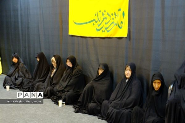 برگزاری هفتمین شب خاطره به یاد شهدای مدافع حرم در شهرستان پیشوا