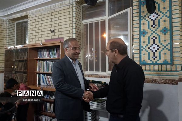 دوشنبه های مسجد محوری در مسجد فاطمه الزهرا شیراز با حضور دانش‌آموزان