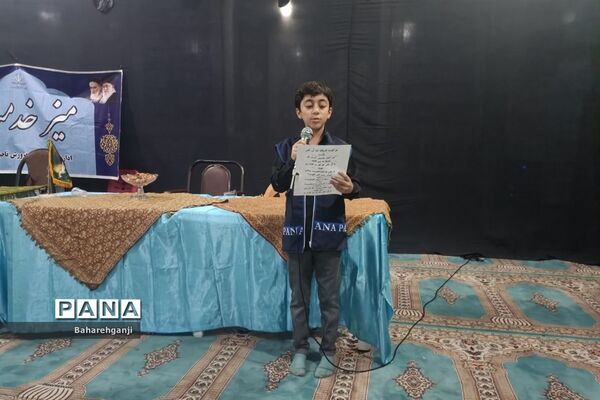 دوشنبه های مسجد محوری در مسجد فاطمه الزهرا شیراز با حضور دانش‌آموزان