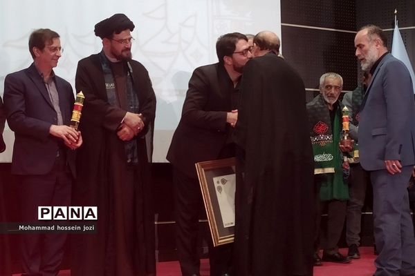 مراسم سوگواره شعر شش ماهه در قم