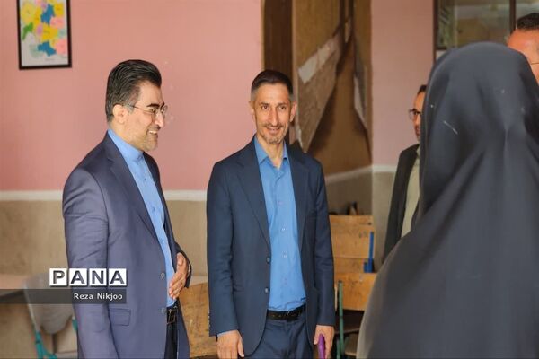 برگزاری آزمون ویژه مدیران مدارس در ناحیه یک بهارستان