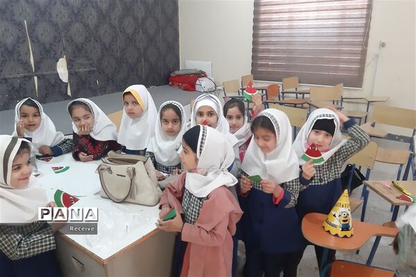 فعالیت دانش‌آموزان در پایگاه‌های تابستانه سازمان دانش‌آموزی فارس