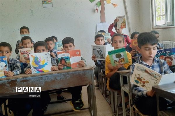 فعالیت دانش‌آموزان در پایگاه‌های تابستانه سازمان دانش‌آموزی فارس