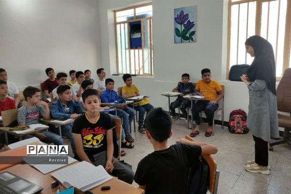 فعالیت دانش‌آموزان در پایگاه‌های تابستانه سازمان دانش‌آموزی فارس