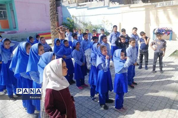 فعالیت دانش‌آموزان در پایگاه‌های تابستانه سازمان دانش‌آموزی فارس
