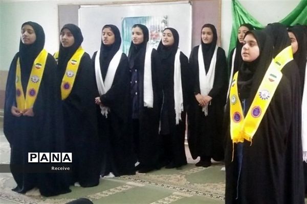 فعالیت دانش‌آموزان در پایگاه‌های تابستانه سازمان دانش‌آموزی فارس