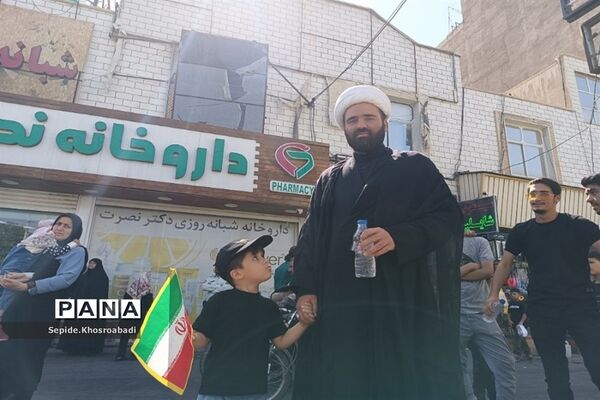 تشییع پیکر شهید گمنام در پاکدشت