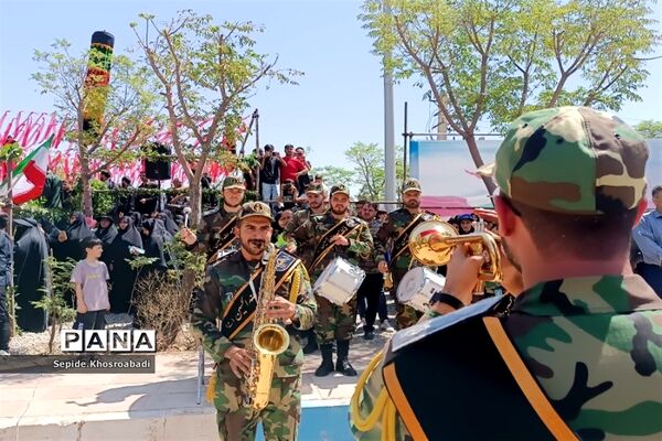 تشییع پیکر شهید گمنام در پاکدشت