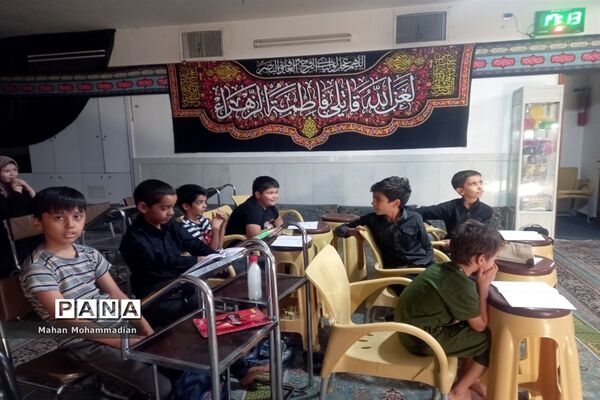 برگزاری کلاس قرآن در پایگاه بسیج شهید فلاح