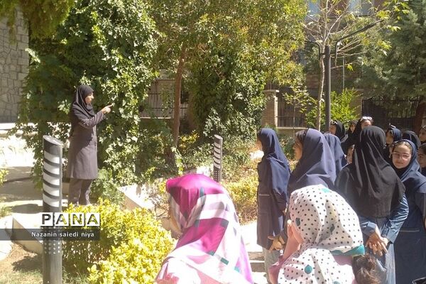 حضور پرشور دانش‌آموزان در اردوی مثبت هشتادیا در کانون شهید حاج قاسم  سلیمانی رودهن