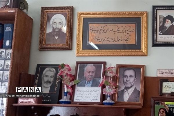 بازدید کادر مدرسه نورقلم شهرستان قرچک از مدرسه علوی تهران