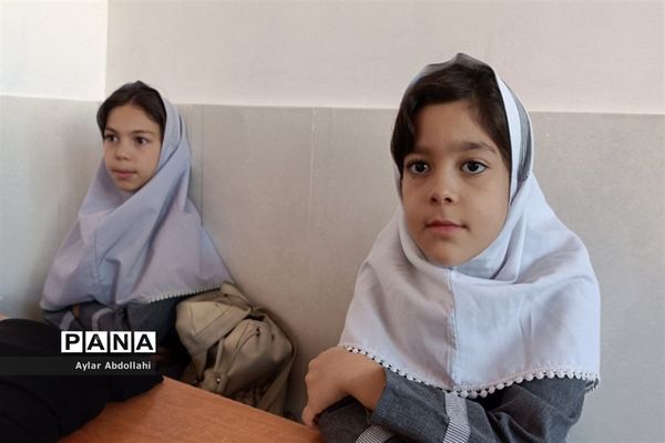 فعالیت کادر مدرسه نورقلم برای اوقات فراغت دانش‌آموزان شهرستان قرچک