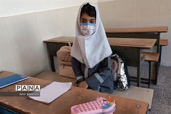 فعالیت کادر مدرسه نورقلم برای اوقات فراغت دانش‌آموزان شهرستان قرچک