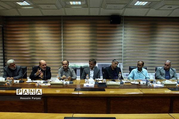 آیین تجلیل از آزادگان فرهنگی