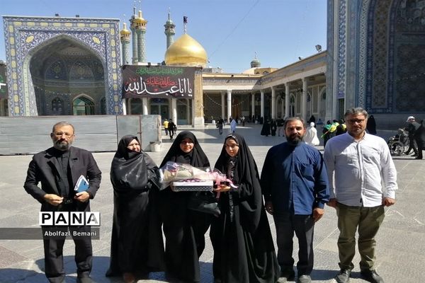 آیین استقبال از دانش‌آموز قمی شرکت کننده در المپیاد اندونزی