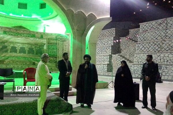 برگزاری مراسم شب خاطره‌ها ویژه برنامه بازگشت آزادگان در رودهن