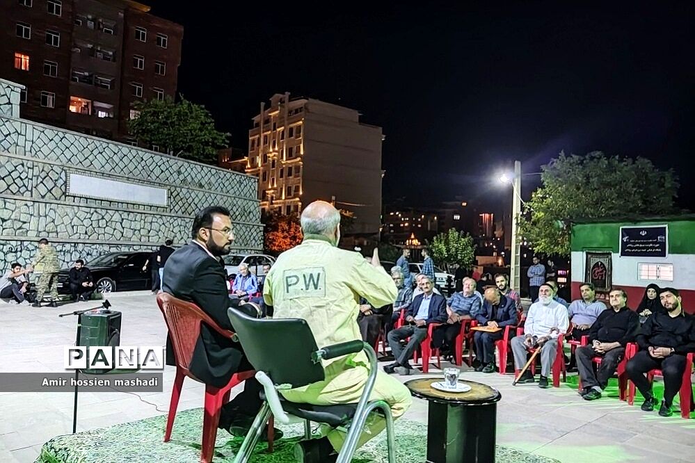 برگزاری مراسم شب خاطره‌ها ویژه برنامه بازگشت آزادگان در رودهن