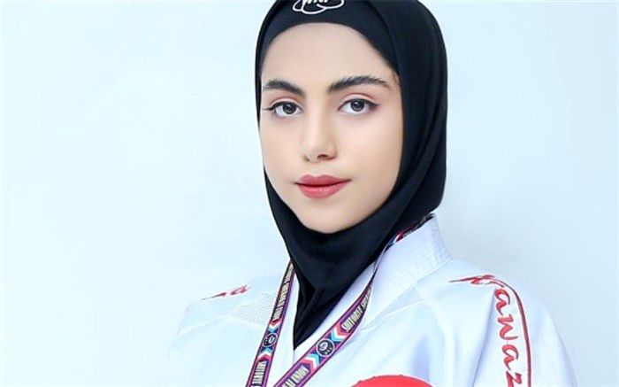 دانش‌آموز منتخب در مسابقات کشوری رشته کاراته؛ هدف اصلی  این رشته، آموزش تواضع و فروتنی است