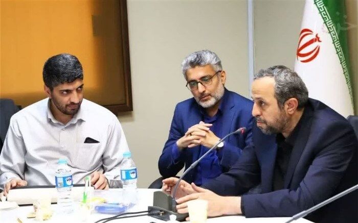 راه‌اندازی اندیشکده اندیشه و عمل در مازندران