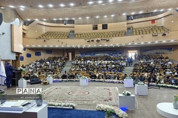 آیین اختتامیه مسابقات کشوری قرآن، عترت و نماز در کرمانشاه