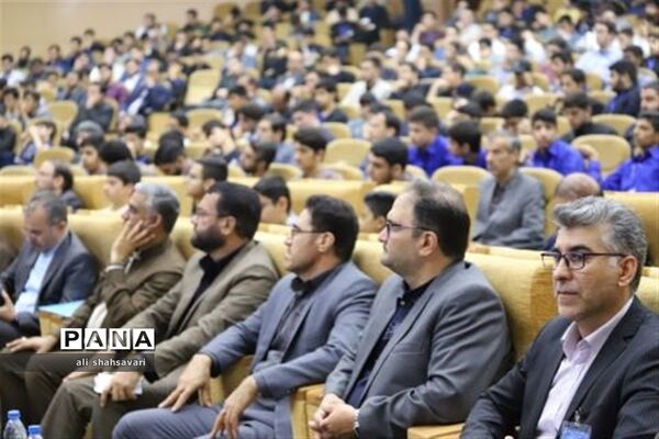 آیین اختتامیه مسابقات کشوری قرآن، عترت و نماز در کرمانشاه