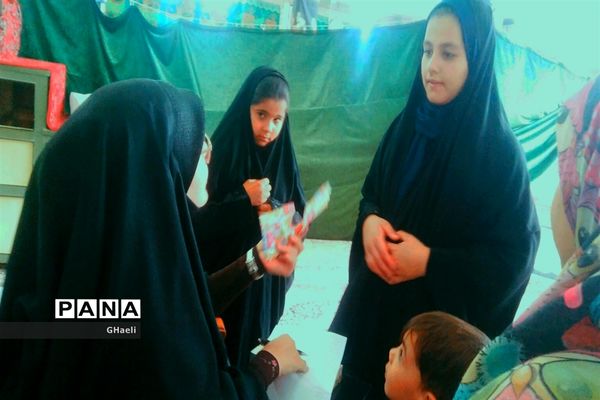 مسابقات قرآن عترت بسیج در حوزه صدیقه طاهره منطقه خوراسگان در اصفهان