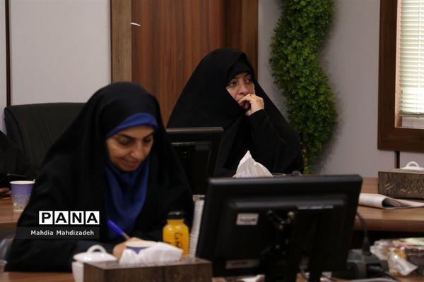 نشست خبری مدیرکل آموزش و پرورش خراسان رضوی با اصحاب رسانه به مناسبت هفته دولت