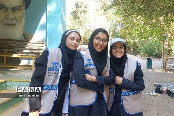 اجرای طرح لبخند در اردوی مثبت دهه هشتادی‌های شهرستان ورامین