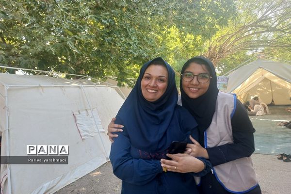 اجرای طرح لبخند در اردوی مثبت دهه هشتادی‌های شهرستان ورامین