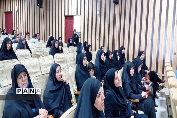 برگزاری همایش  دوره ی جهاد تبیین روشنا درالبرز