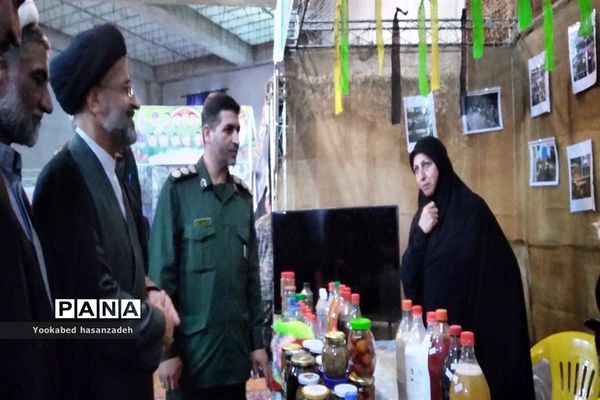 نمایشگاه اسوه در محمودآباد