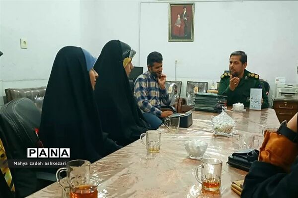 تقدیر از منتخبان مسابقه «اولین رزمایش عفاف و حجاب» در اشکذر