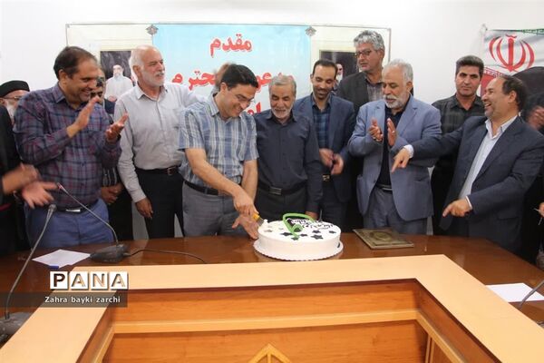 تجلیل از خبرنگاران شهرستان زارچ