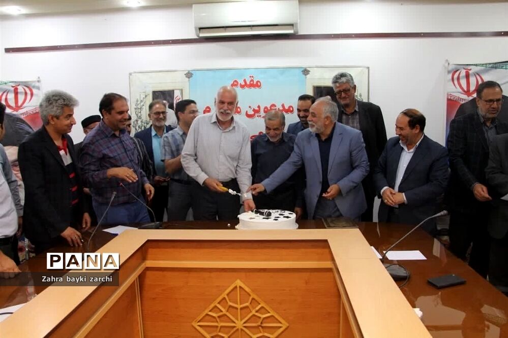 تجلیل از خبرنگاران شهرستان زارچ