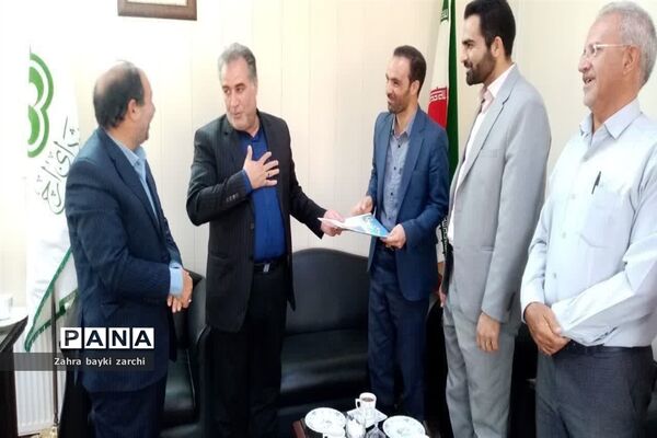 تجلیل از خبرنگاران شهرستان زارچ