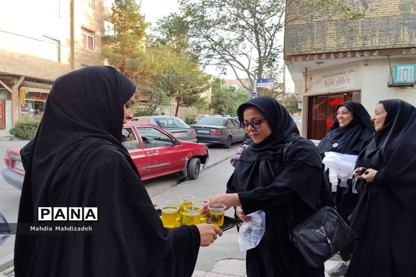 برگزاری مراسم آیین سوگواره کودکان عاشورایی در ناحیه ۶ مشهد مقدس