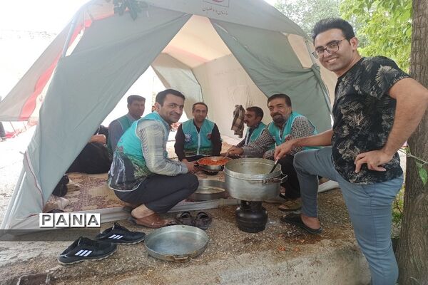 آموزش مربیان سازمان دانش‌آموزی در شهرکرد