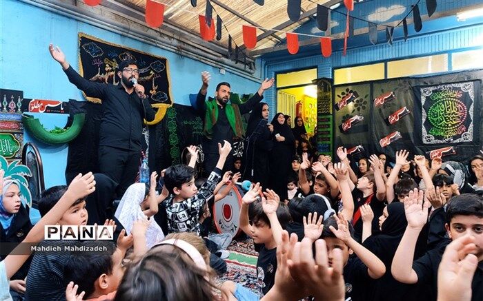 بیعت نوگلان مشهدی با کودکان عاشورا