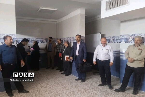 بازدید اعضای کمیته‌ پیشگیری از اعتیاد شهرستان‌پیشوا از خانه یاریگران زندگی