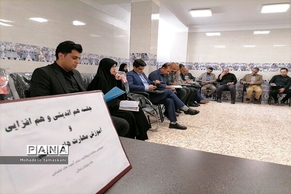 بازدید اعضای کمیته‌ پیشگیری از اعتیاد شهرستان‌پیشوا از خانه یاریگران زندگی